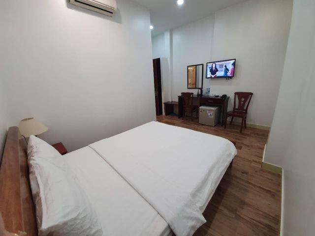 Minh Khue Hotel Vĩnh Long Esterno foto