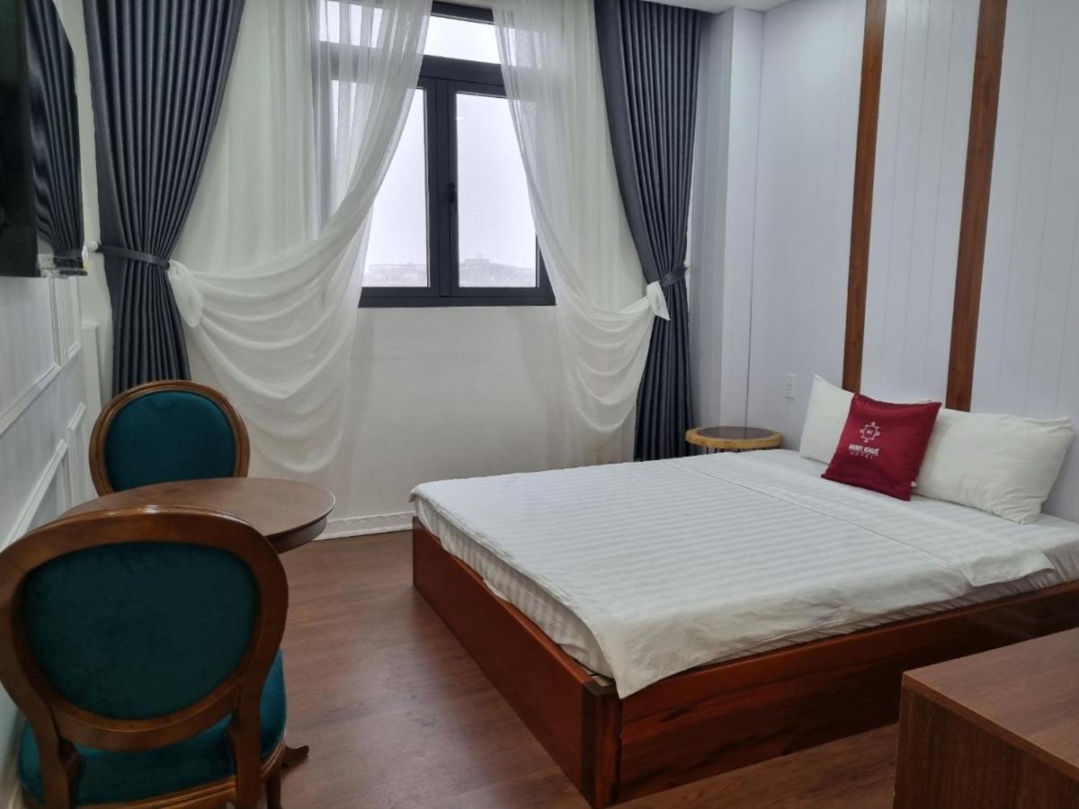 Minh Khue Hotel Vĩnh Long Esterno foto
