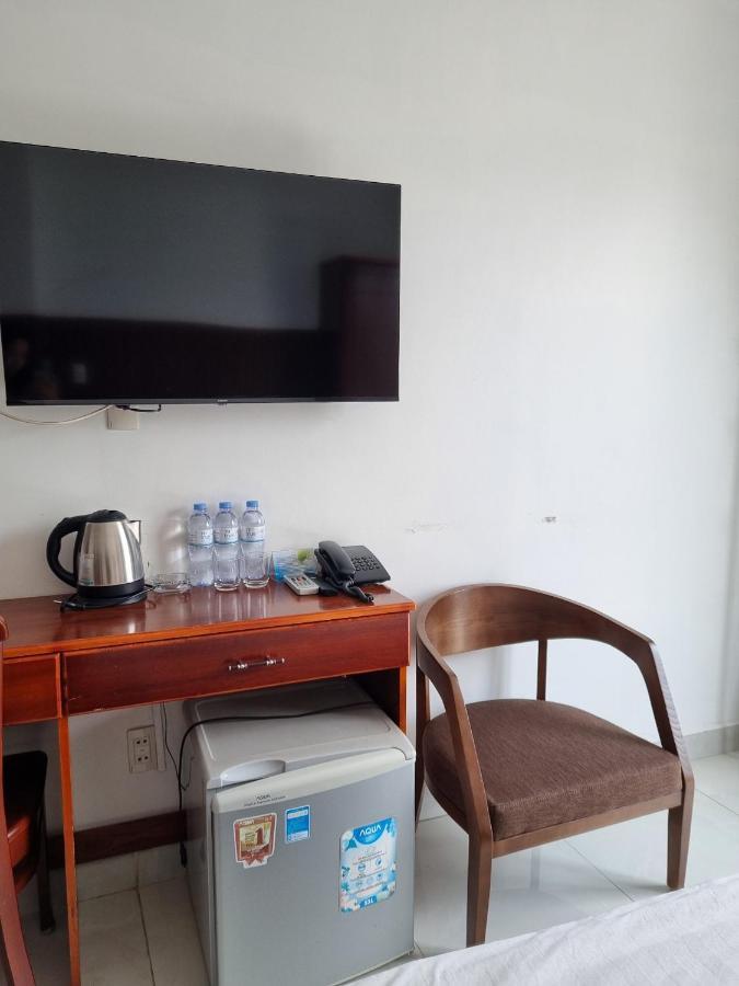 Minh Khue Hotel Vĩnh Long Esterno foto