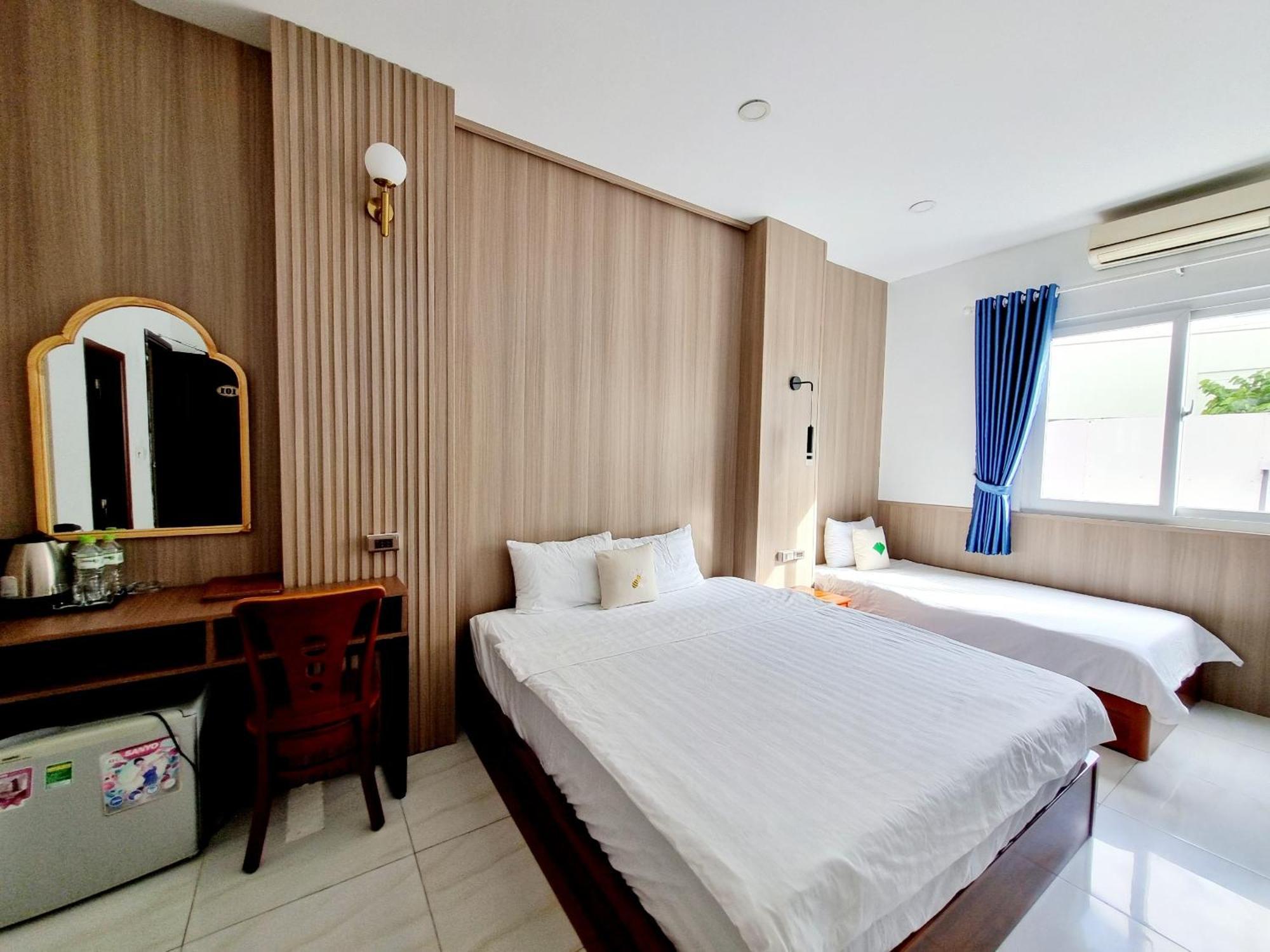 Minh Khue Hotel Vĩnh Long Esterno foto