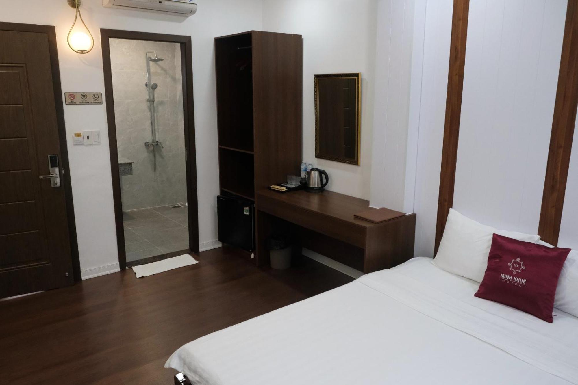 Minh Khue Hotel Vĩnh Long Esterno foto