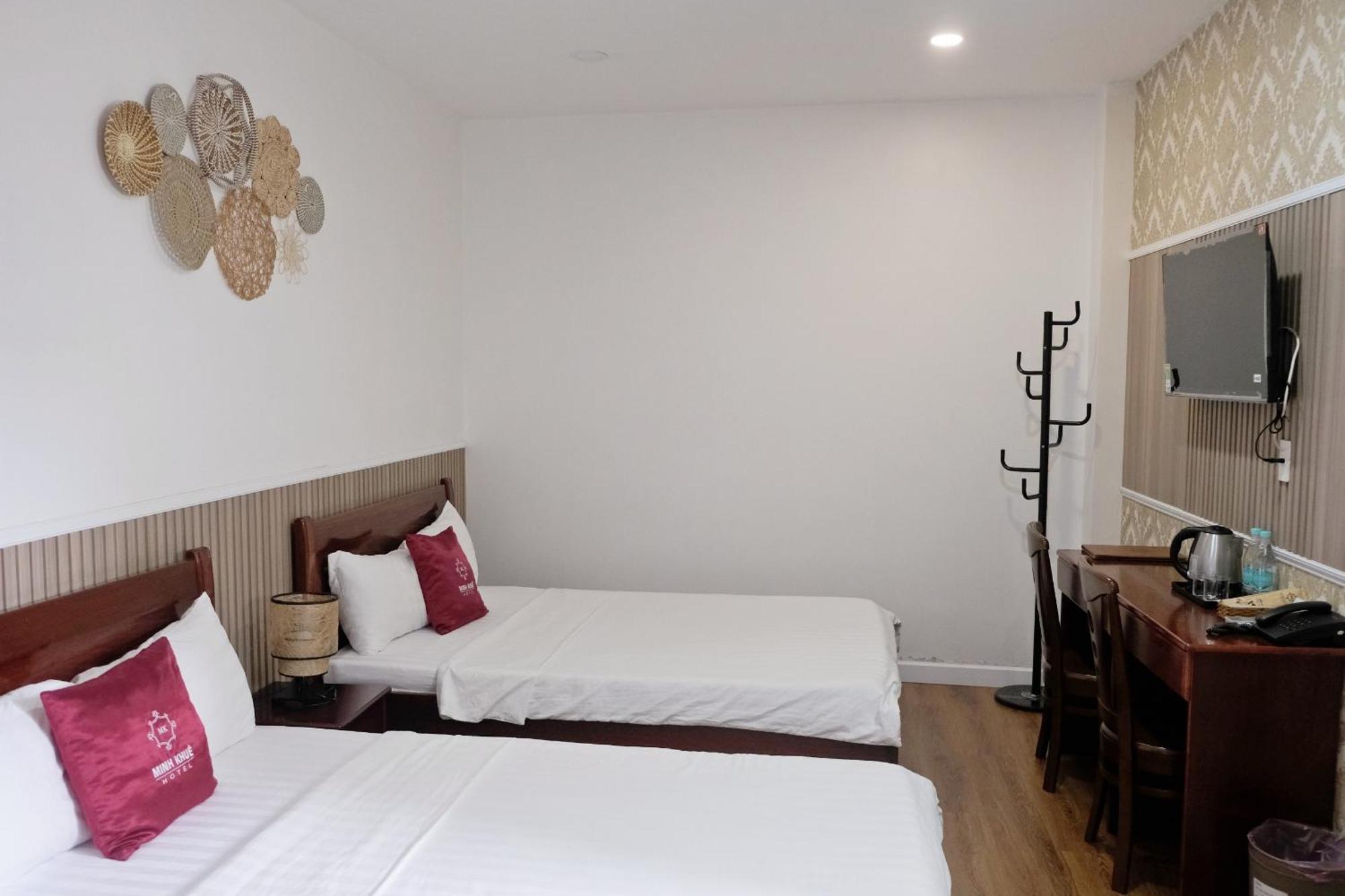 Minh Khue Hotel Vĩnh Long Esterno foto